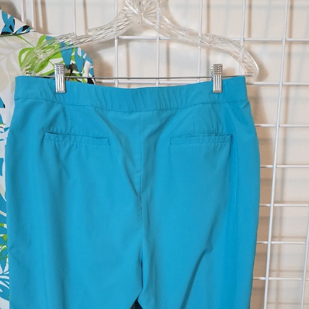 Chico's Tropical Leaf‎ Zip-Front Jacket with Teal Cropped Pants Chicos Size 2/Lg